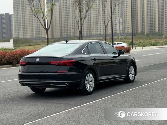 Volkswagen Passat 2021 Черный из Китая, фото 6