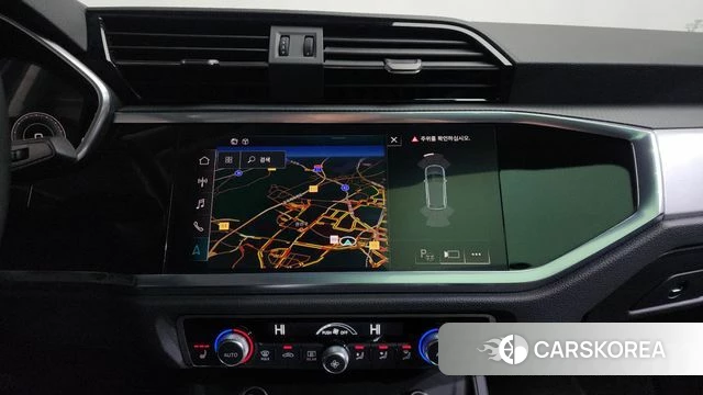 Audi Q3 (F3) 2024 Серый из Кореи, фото 6