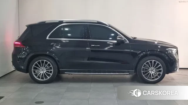 Mercedes-Benz GLE-Class W167 2025 Черный из Кореи, фото 6