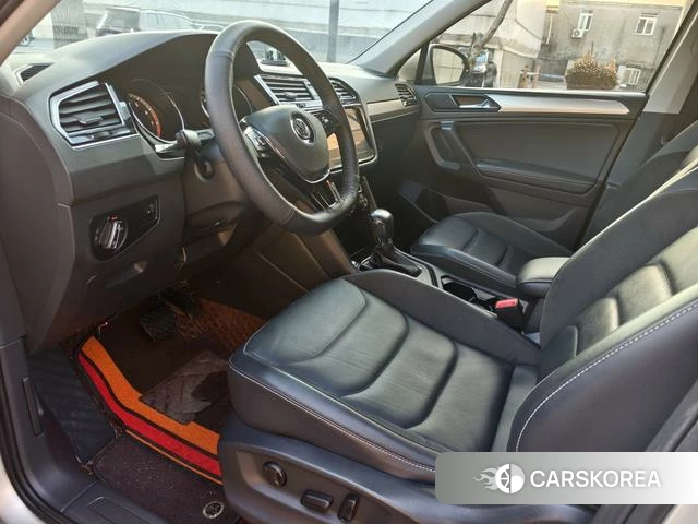 Volkswagen Tiguan L 2019 Шампань из Китая, фото 6