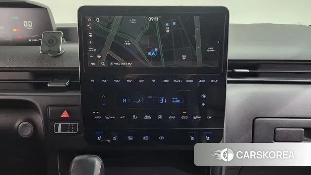 Hyundai Staria 2022 Серебряный из Кореи, фото 6