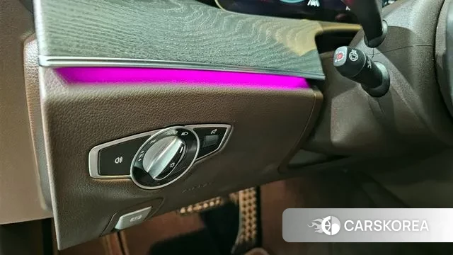 Mercedes-Benz CLS-Class C257 2021 Черный из Кореи, фото 6