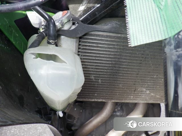 Kawasaki NINJA 400 id 3946906 из Японии 6