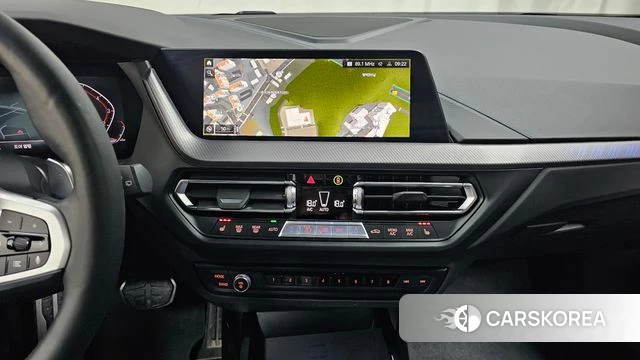 BMW 1 Series (F40) 2024 Белый из Кореи, фото 6