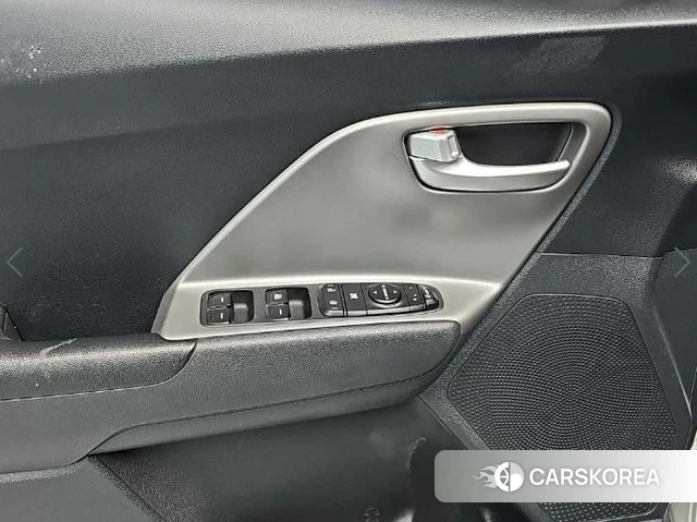 Kia Niro Plus 2022 Белый из Кореи, фото 6