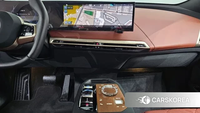 BMW iX 2023 Черный из Кореи, фото 6