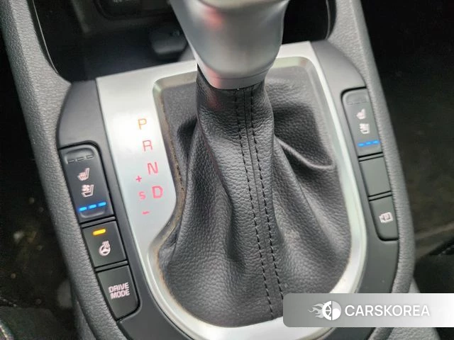 Kia The New K3 2nd generation 2022 Белый из Кореи, фото 6