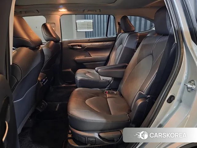 Toyota Highlander 4th Generation 2023 Серебряный из Кореи, фото 6