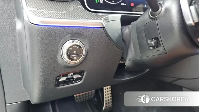 Mercedes-Benz CLE-Class C236 2025 Белый из Кореи, фото 6