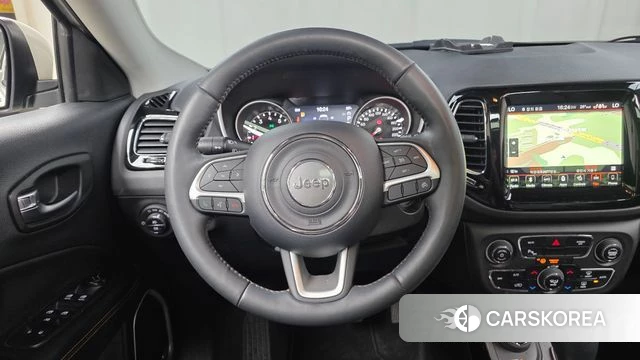 Jeep Compass 2nd Generation 2019 Белый из Кореи, фото 6