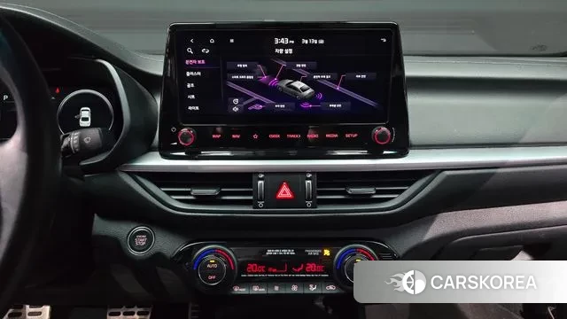 Kia The New K3 2nd generation 2022 Белый из Кореи, фото 6