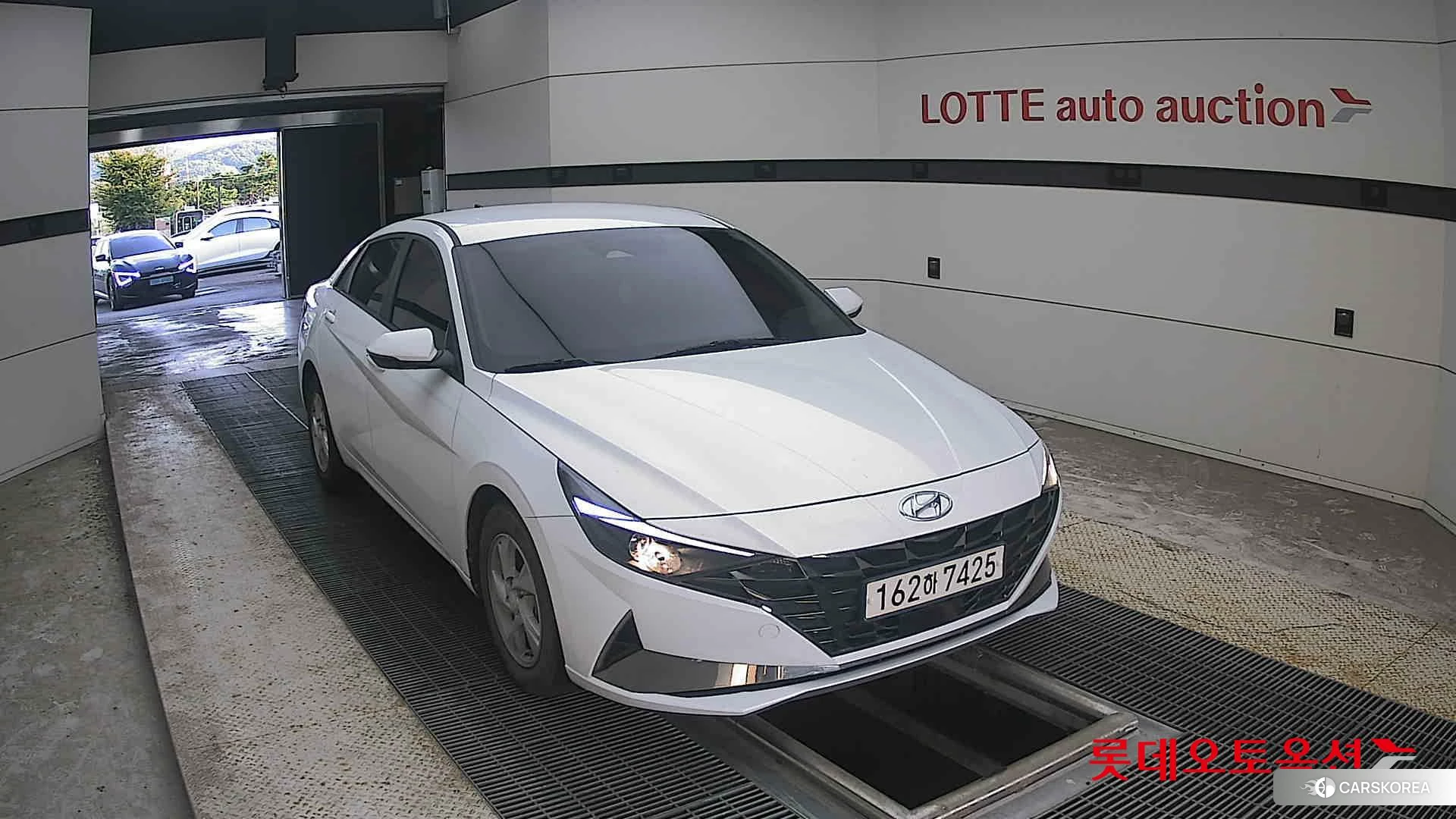 Hyundai Avante 2021 Polar White из Кореи, фото 6