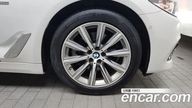 BMW 5 Series (G30) 2018 Белый из Кореи, фото 6