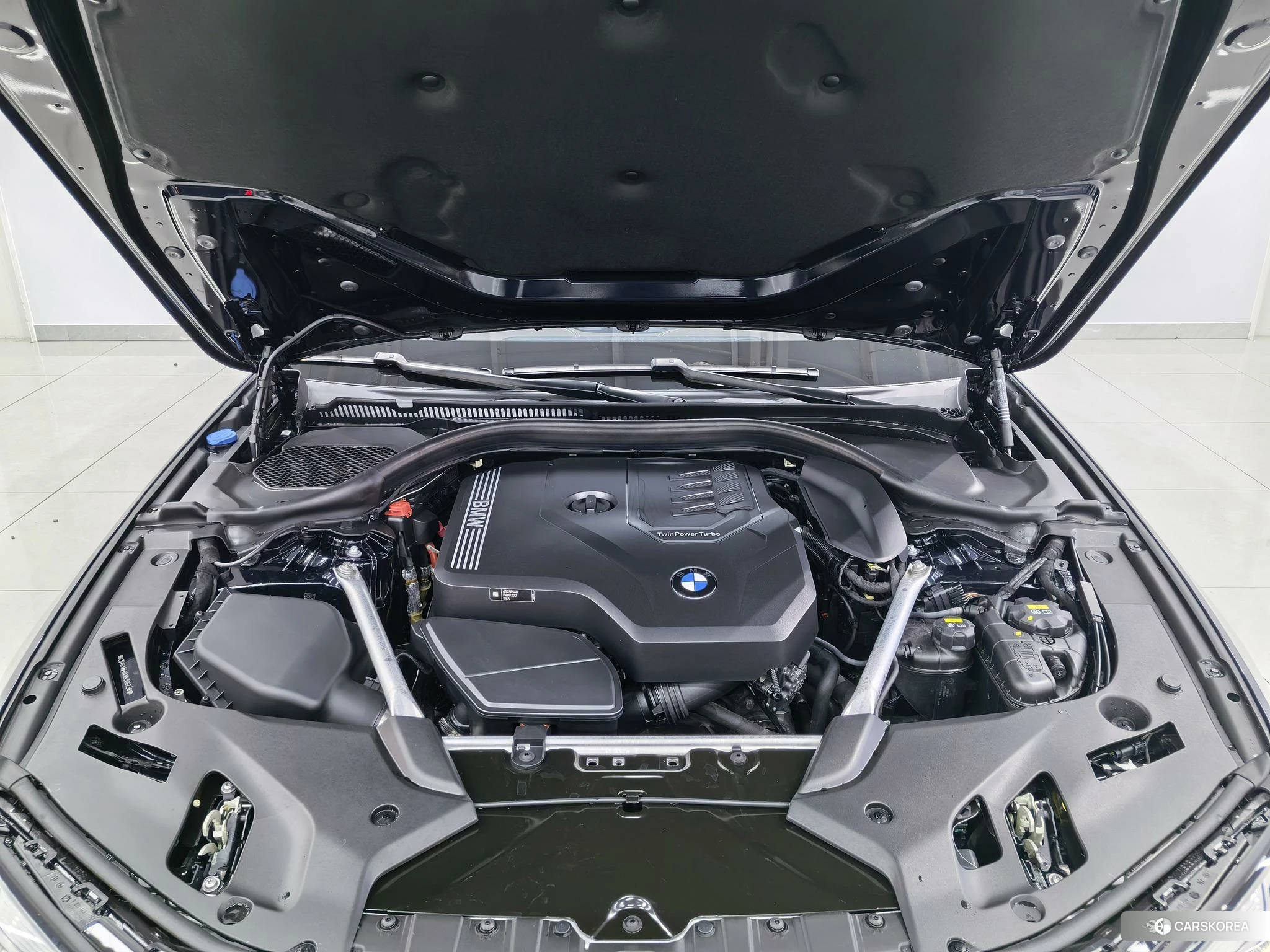 BMW 5 series 2021 Черный из Китая, фото 6
