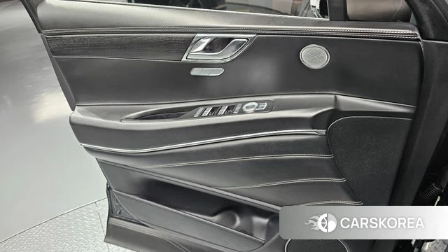 Genesis GV80 2021 Черный из Кореи, фото 6