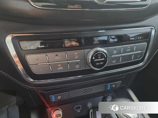 Ssangyong Rexton Sports Cannes 2019 Красный из Кореи, фото 6