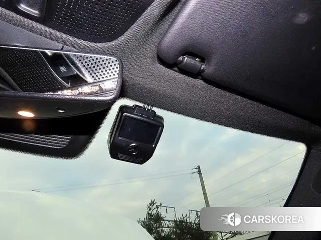 Mercedes-Benz C-Class W205 2019 Белый из Кореи, фото 6