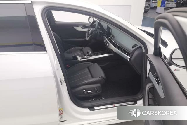 Audi A4L 2024 Белый из Китая, фото 6