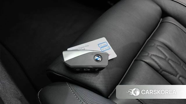BMW X6 (G06) 2025 Черный из Кореи, фото 6