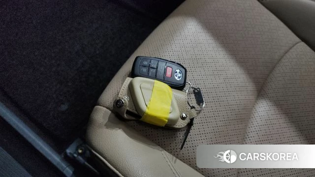 Toyota Sienna 4th Generation 2024 Белый из Кореи, фото 6