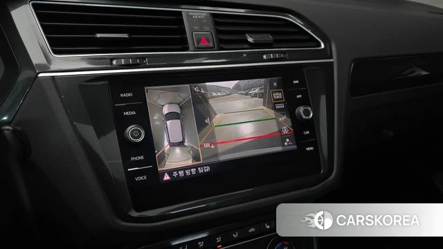 Volkswagen Tiguan second Generation 2018 Белый из Кореи, фото 6