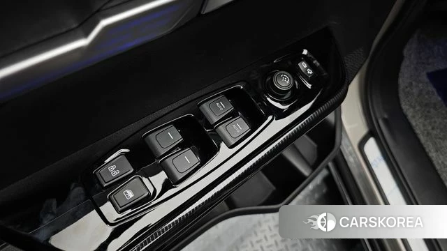 Ssangyong Actian 2nd Generation 2024 Жемчужный цвет из Кореи, фото 6