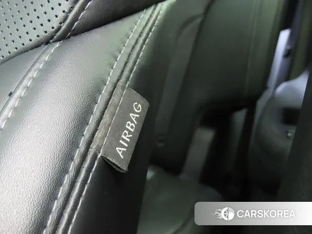 Hyundai The New Santa Fe 2021 Белый из Кореи, фото 6