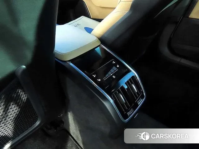 Volvo S90 2023 Белый из Кореи, фото 6