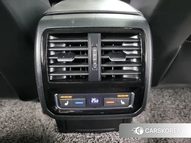 Volkswagen Passat GT (B8) 2021 Серебряный из Кореи, фото 6