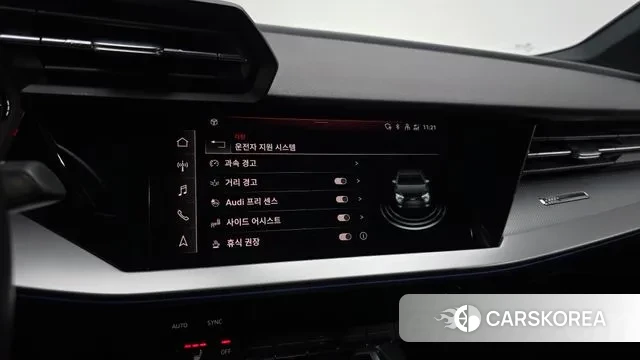 Audi A3 (8Y) 2022 Белый из Кореи, фото 6