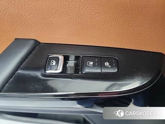 Kia Mohave Master 2022 Черный из Кореи, фото 6