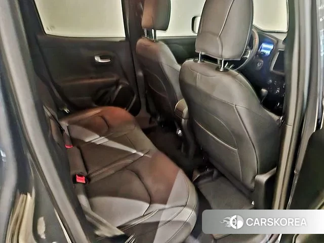 Jeep Renegade 2023 Серый из Кореи, фото 6