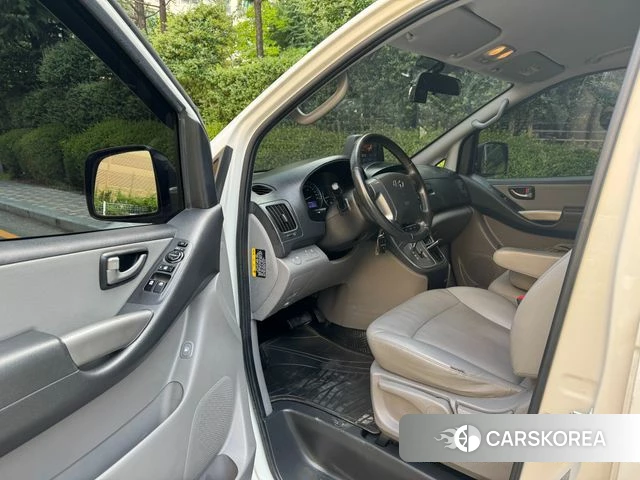 Hyundai The New Grand Starex 2021 Белый из Кореи, фото 6