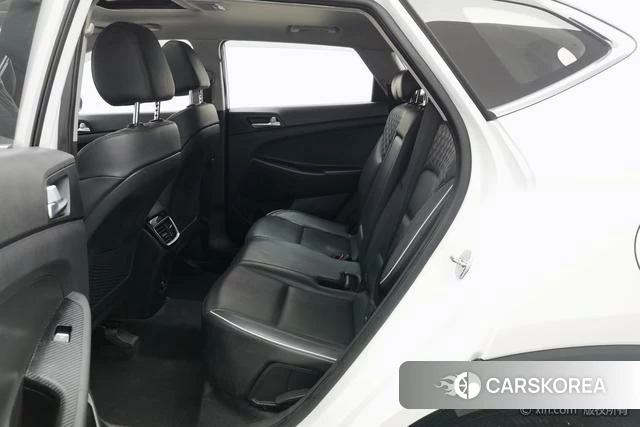 Hyundai Tucson 2019 Белый из Китая, фото 6