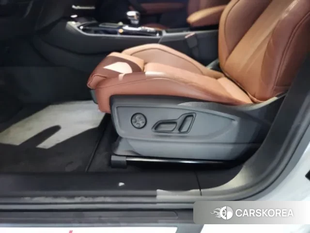 Audi Q5 (FY) 2024 Белый из Кореи, фото 6