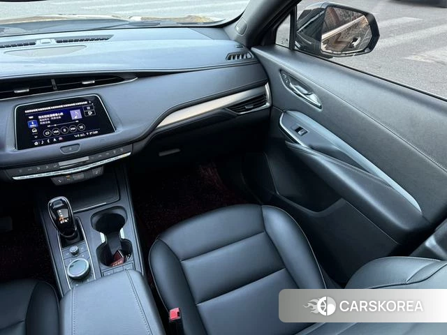 Cadillac XT4 2020 Черный из Китая, фото 6
