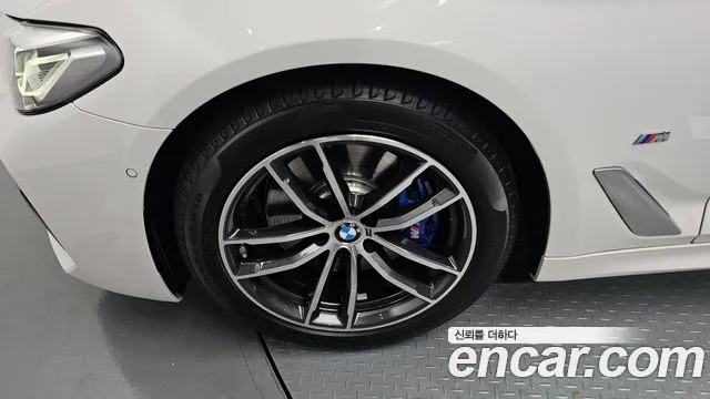 BMW 5 Series (G30) id 2704972 из Кореи 6
