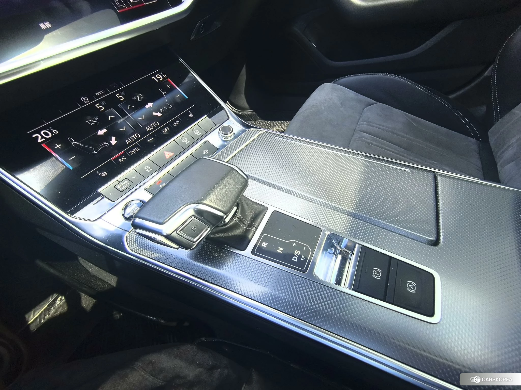 Audi A6L 2021 Черный из Китая, фото 6