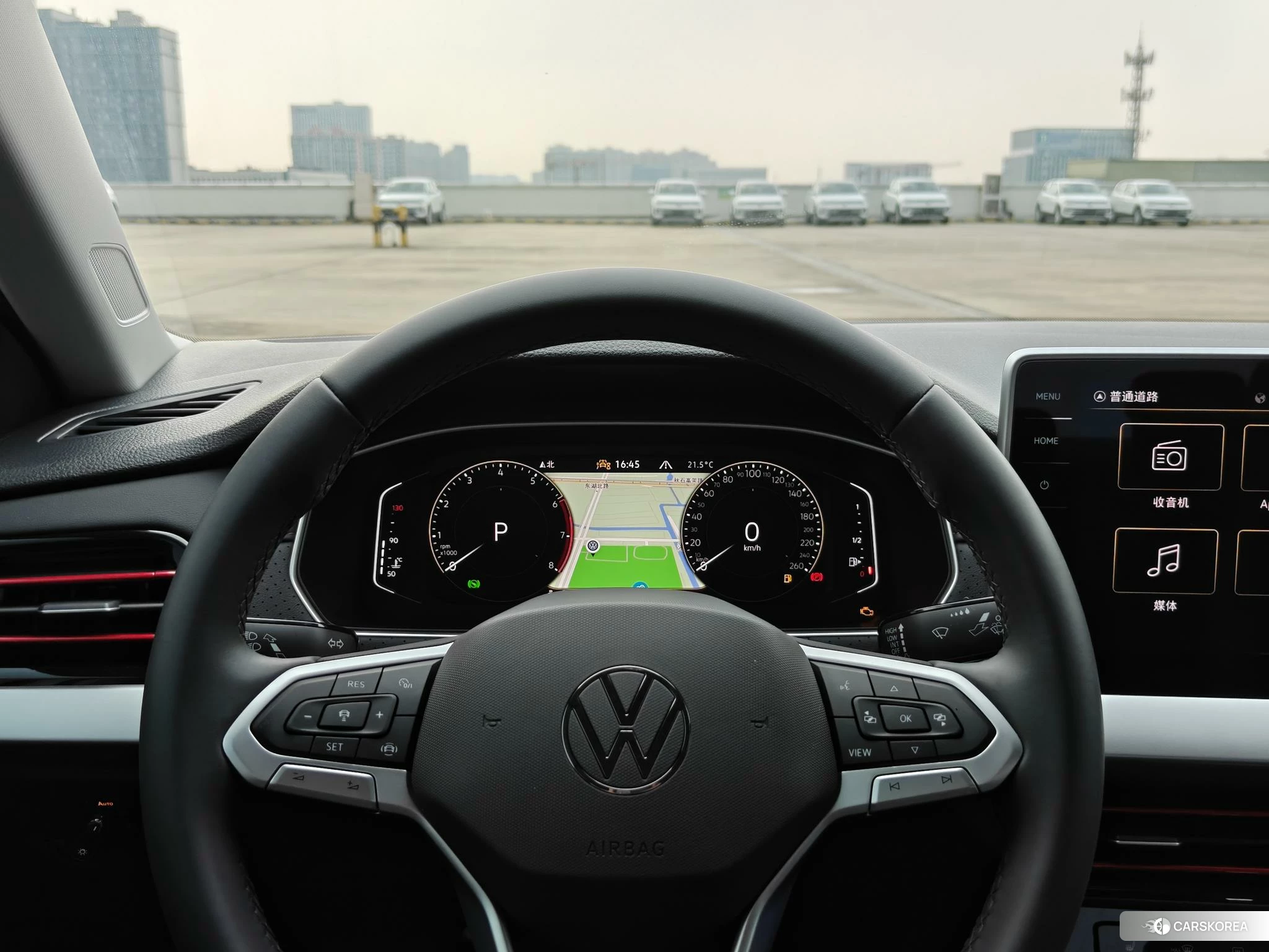 Volkswagen Lavida 2023 Белый из Китая, фото 6