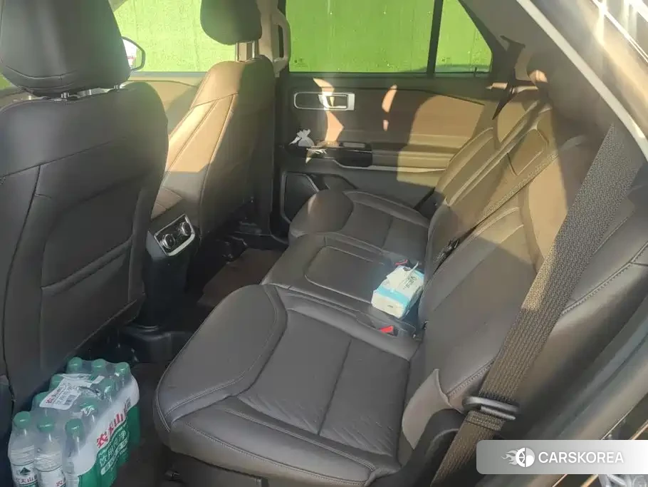 Ford Explorer 2025 Черный из Китая, фото 6