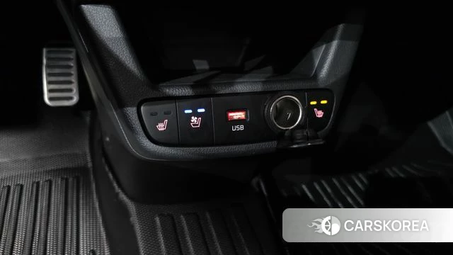 Kia The New Kia Ray EV 2024 Белый из Кореи, фото 6