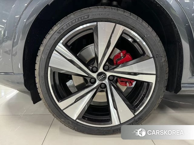 Audi Q5 (80A) 2025 Серый из Кореи, фото 6