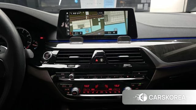 BMW 5 Series (G30) 2018 Белый из Кореи, фото 6
