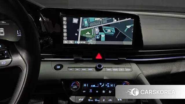 Hyundai The New Avante (CN7) 2024 Белый из Кореи, фото 6