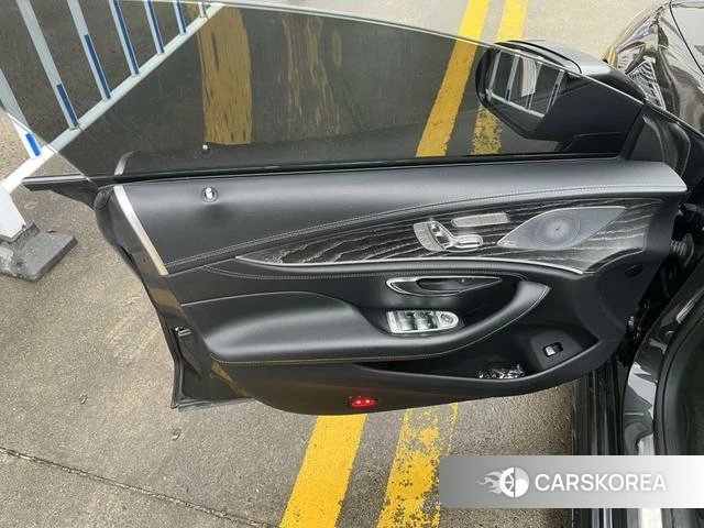 Mercedes-Benz CLS 2020 Темно-серый из Китая, фото 6