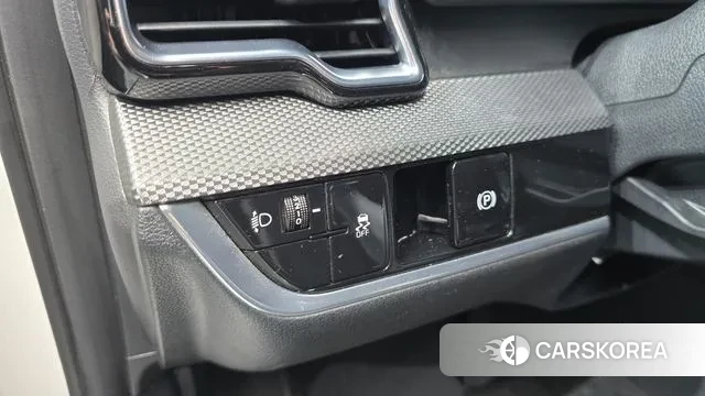 Kia Sportage 5th Generation 2021 Белый из Кореи, фото 6