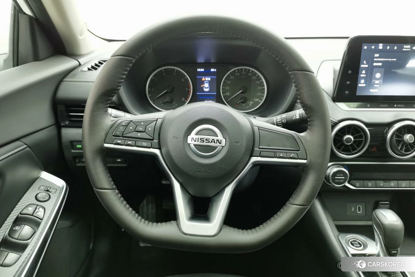 Nissan Xuan Yi 2020 Белый из Китая, фото 6