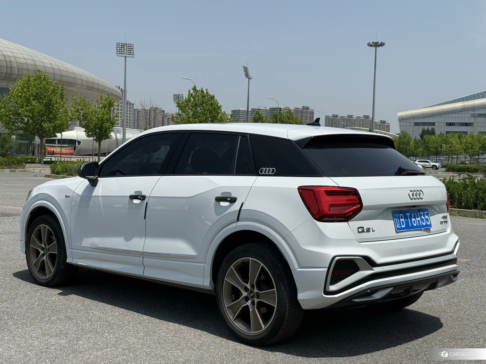 Audi Q2L 2021 Белый из Китая, фото 6