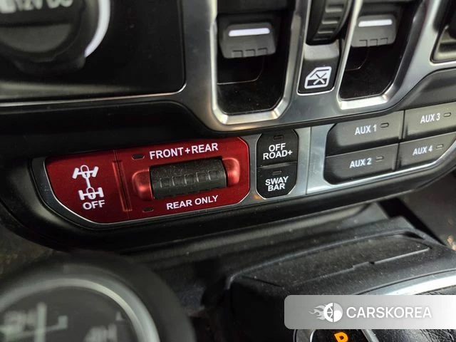 Jeep Wrangler (JL) 2024 Белый из Кореи, фото 6