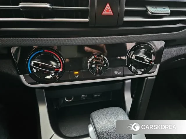 Kia Seltos 2021 Белый из Кореи, фото 6